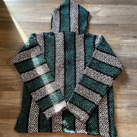 Green Drug Rug - Picture 2 of 3